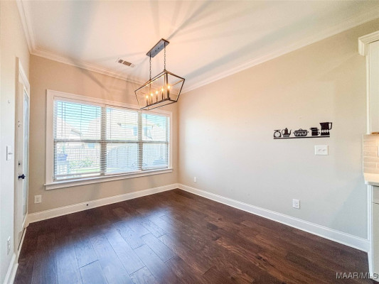 8925 Thompson Ridge Loop