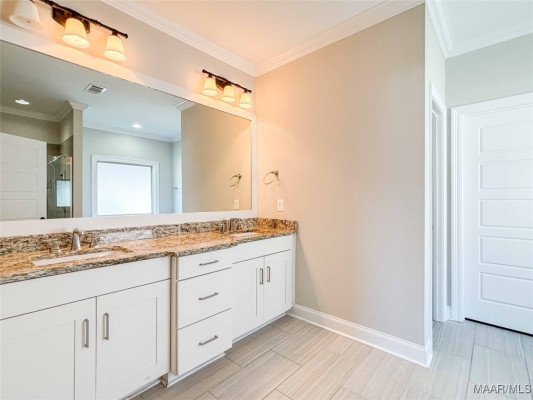 8925 Thompson Ridge Loop