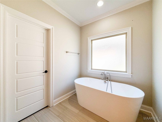 8925 Thompson Ridge Loop