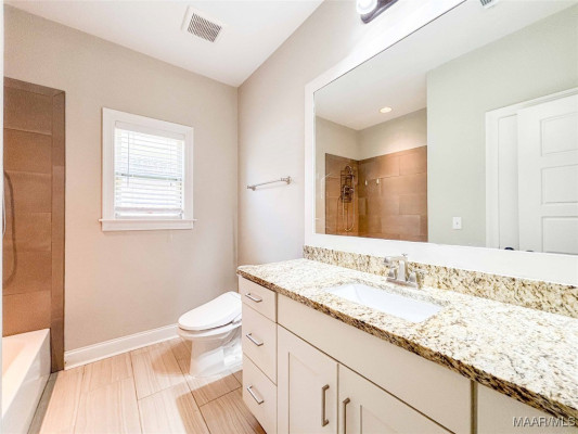 8925 Thompson Ridge Loop