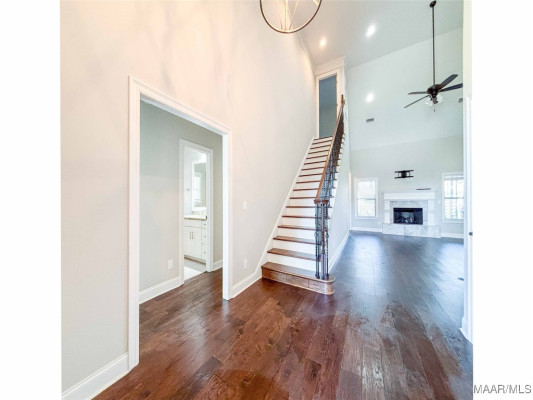 8925 Thompson Ridge Loop