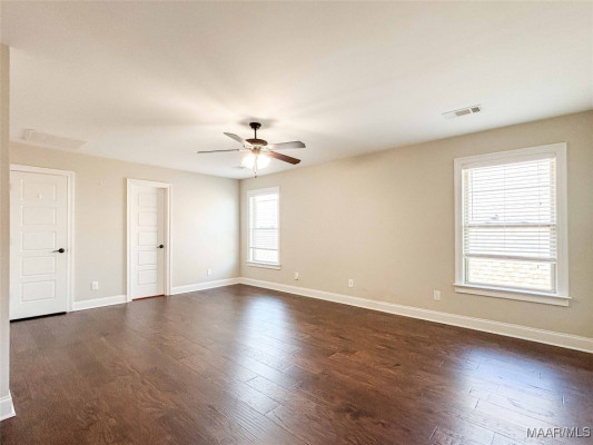 8925 Thompson Ridge Loop