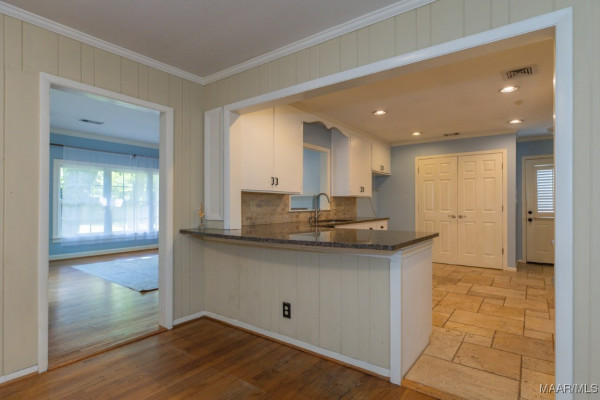 2226 Rosemont Drive