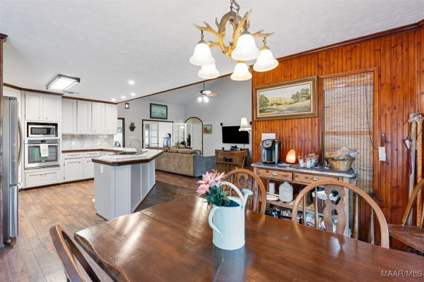 555 Cripple Creek Road