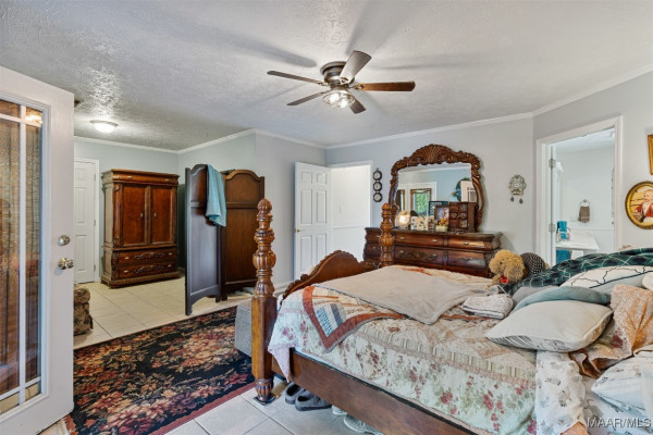 555 Cripple Creek Road
