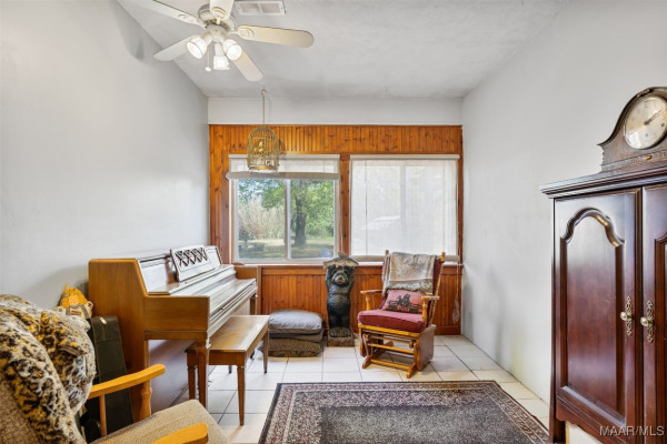 555 Cripple Creek Road