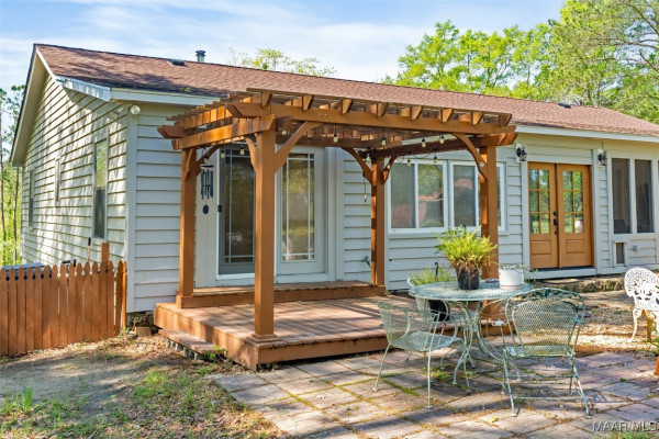 555 Cripple Creek Road