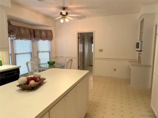 7711 Deer Trail Road