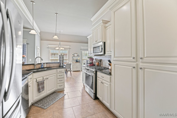 527 Overton Drive