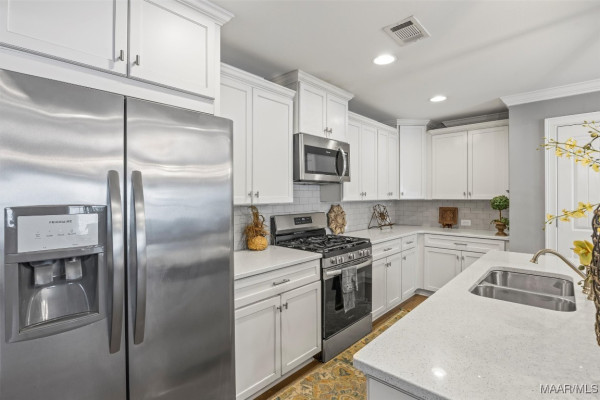 7921 Faith Lane