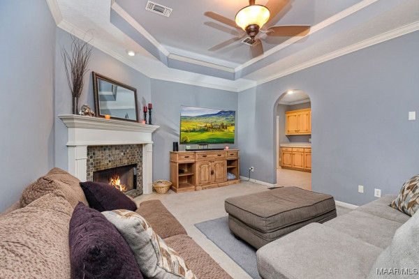 703 Pinetuckett Parkway