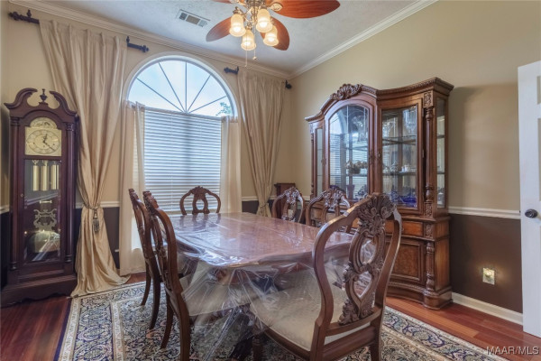 6416 Eastwood Glen Drive