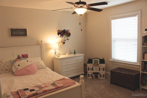 1136 Benjamin Way