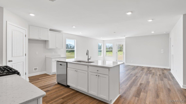 7386 Orange Blossom Way