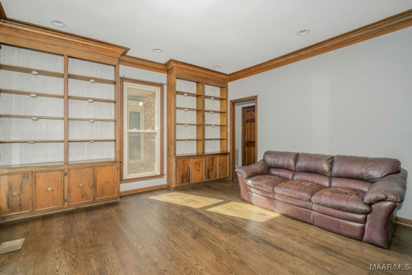101 HARROGATE SPRINGS Road