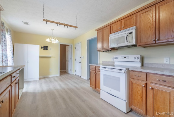 242 Ridgeview Drive
