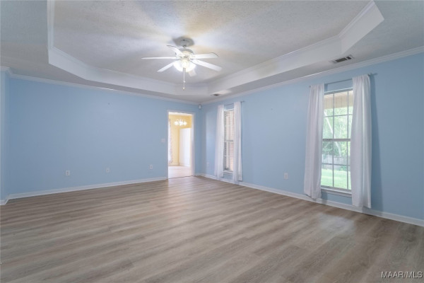 242 Ridgeview Drive