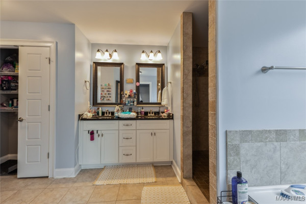 1109 Benjamin Way
