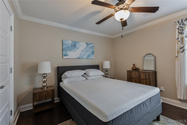 1109 Benjamin Way