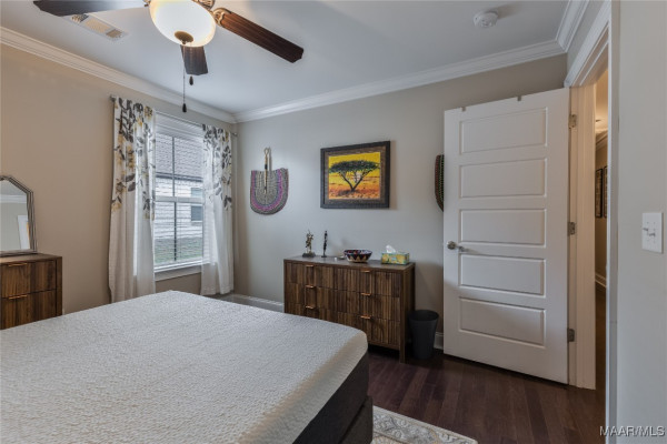 1109 Benjamin Way