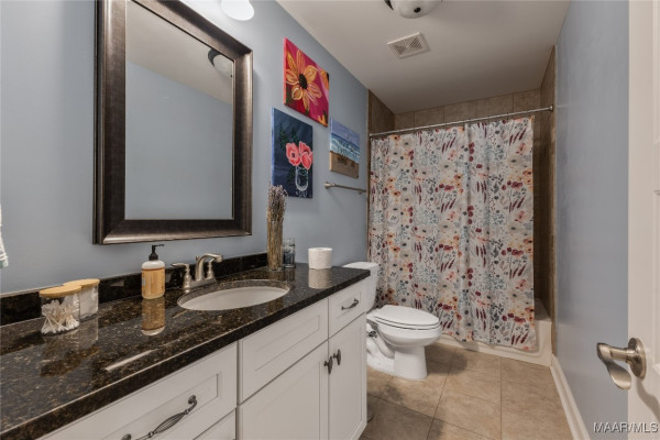 1109 Benjamin Way