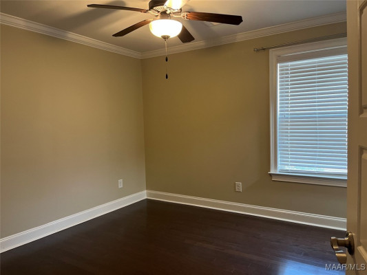 1109 Benjamin Way