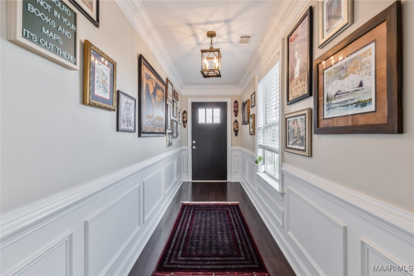 1109 Benjamin Way