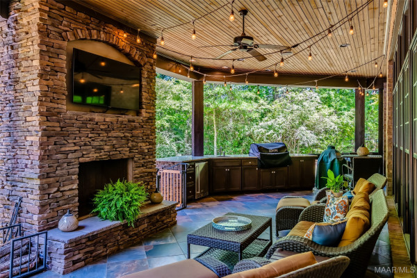 217 Buckhead Drive