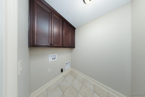 15 Travertine Drive