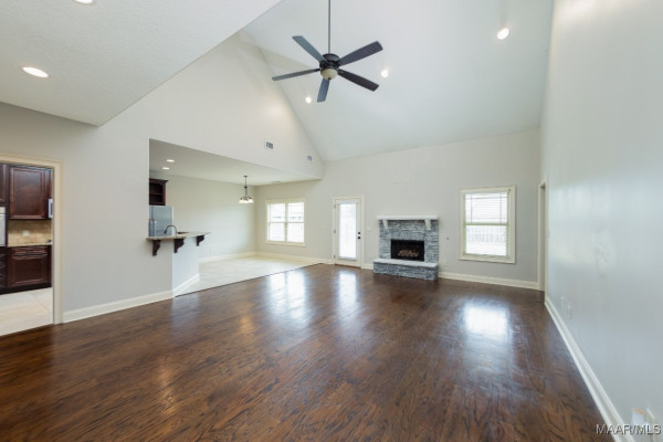 15 Travertine Drive