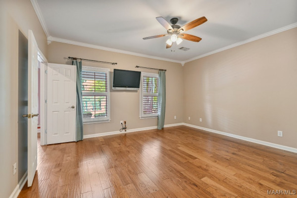 1660 St Elizabeth Square