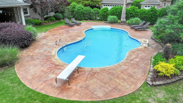 1660 St Elizabeth Square