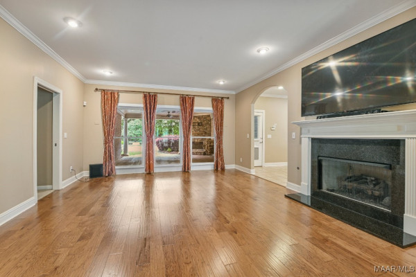 1660 St Elizabeth Square