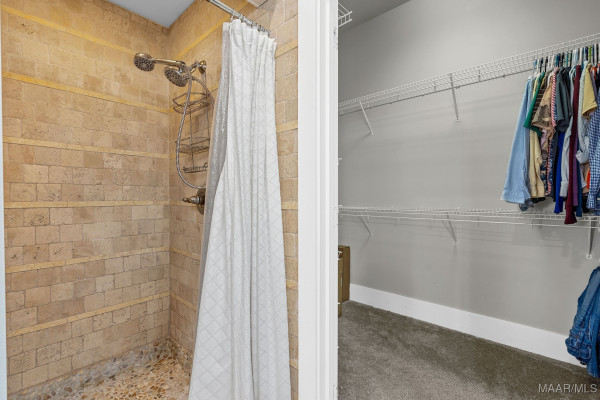 44 Avenue Of The Waters .