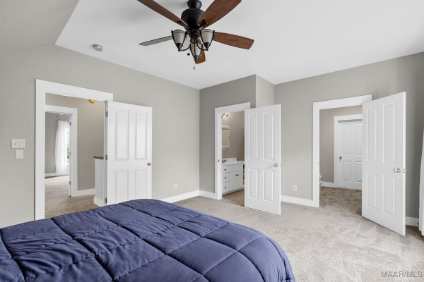 44 Avenue Of The Waters .