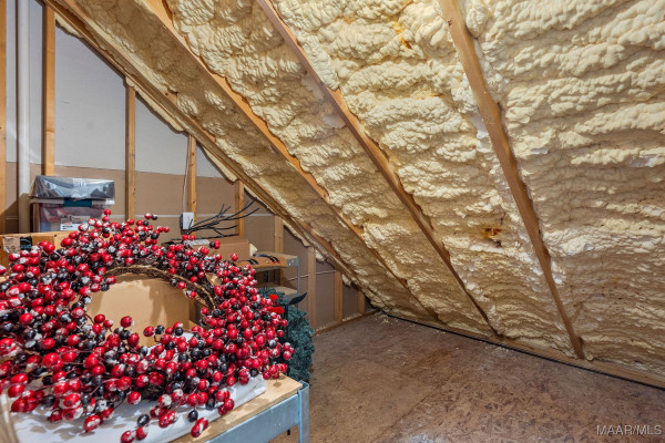 44 Avenue Of The Waters .