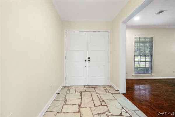 3106 Old Farm Road