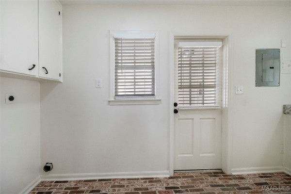 3106 Old Farm Road