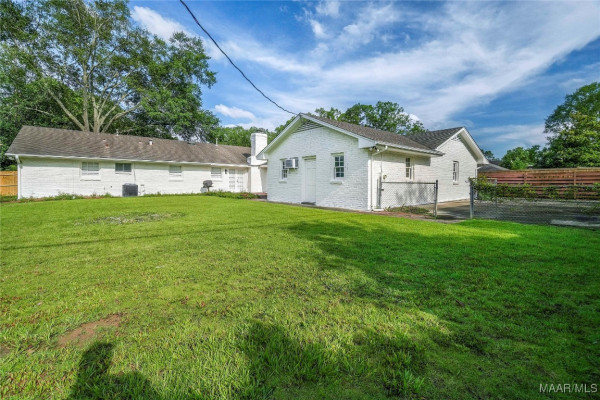 3106 Old Farm Road