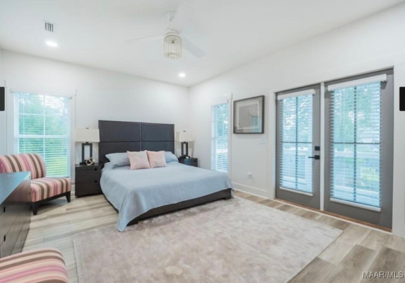 102 Shore Line Drive