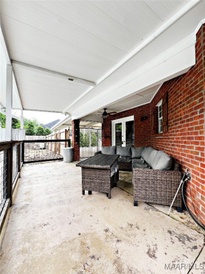 95 GREENFIELD Place