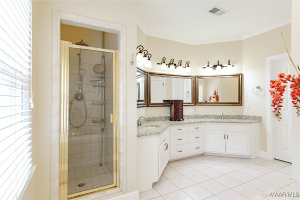 6232 Bell Road Court