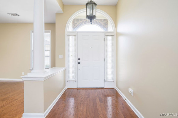 8332 Grayson Grove