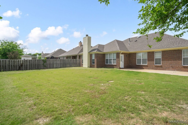 8332 Grayson Grove
