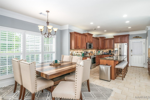 8207 Stonewall Court
