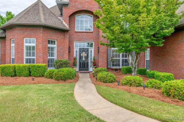 8207 Stonewall Court