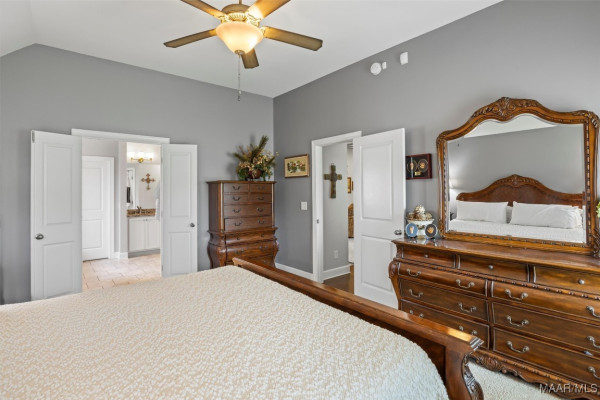 9607 GUNNISON Drive