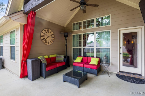 9607 GUNNISON Drive