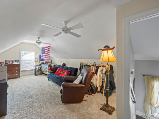 9607 GUNNISON Drive