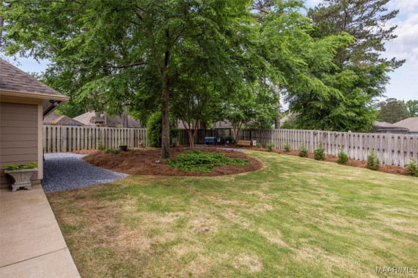 9607 GUNNISON Drive